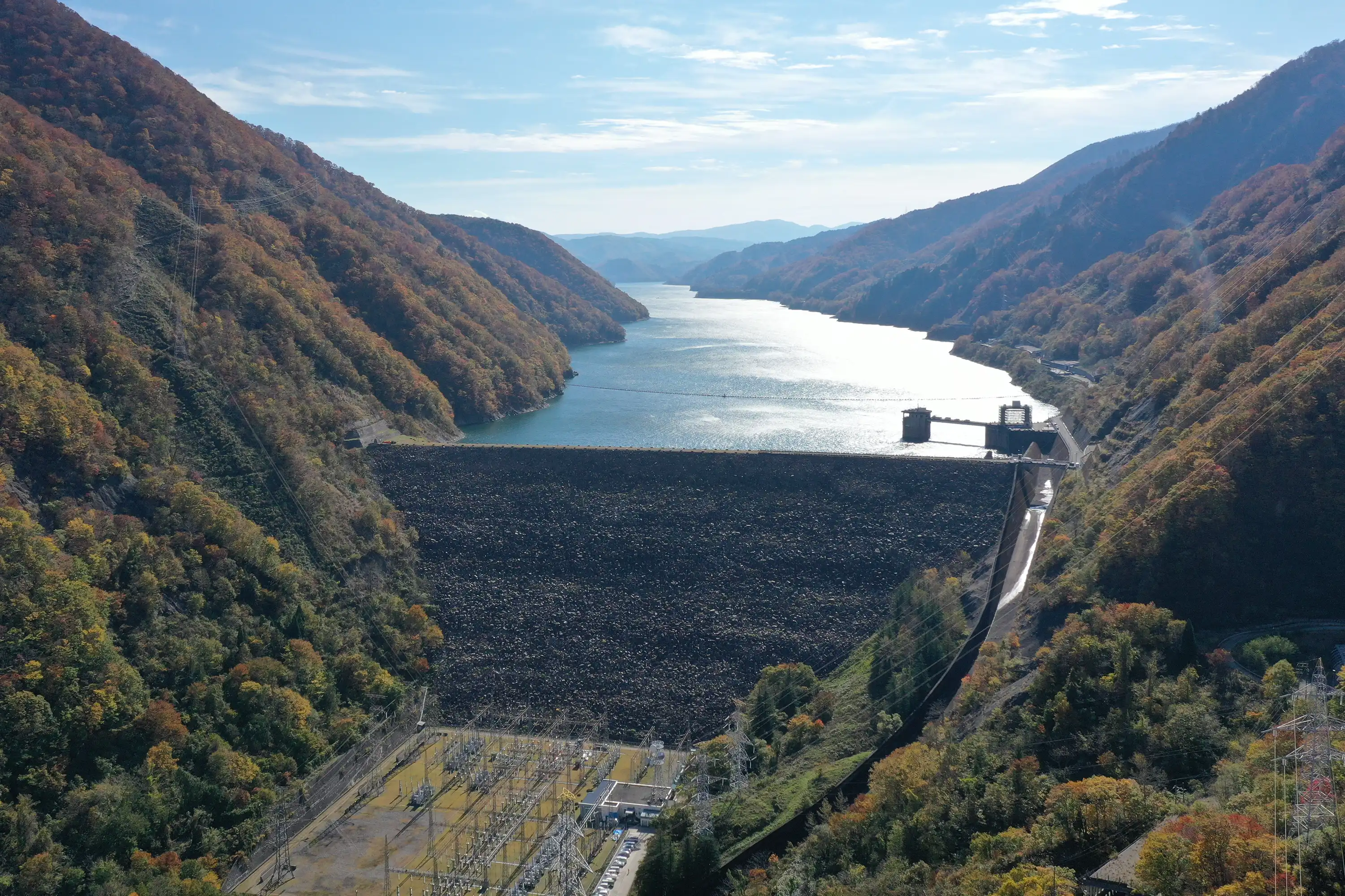 御母衣ダム(岐阜県)