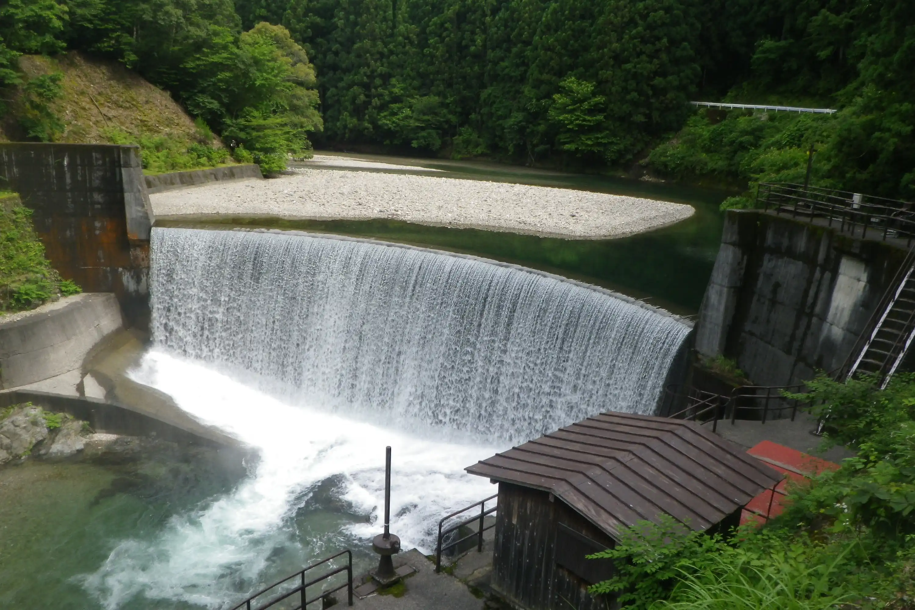 奥里ダム(奈良県)