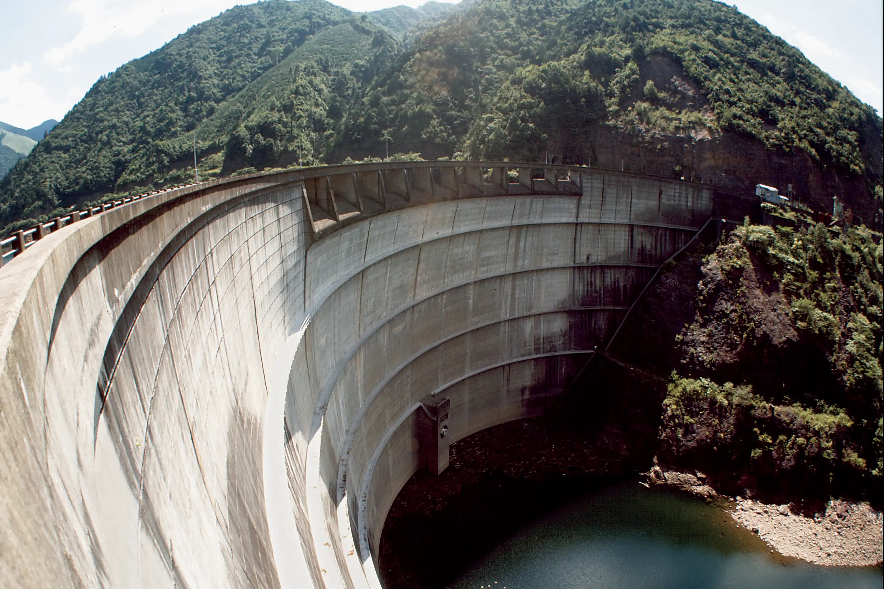 坂本ダム(奈良県)