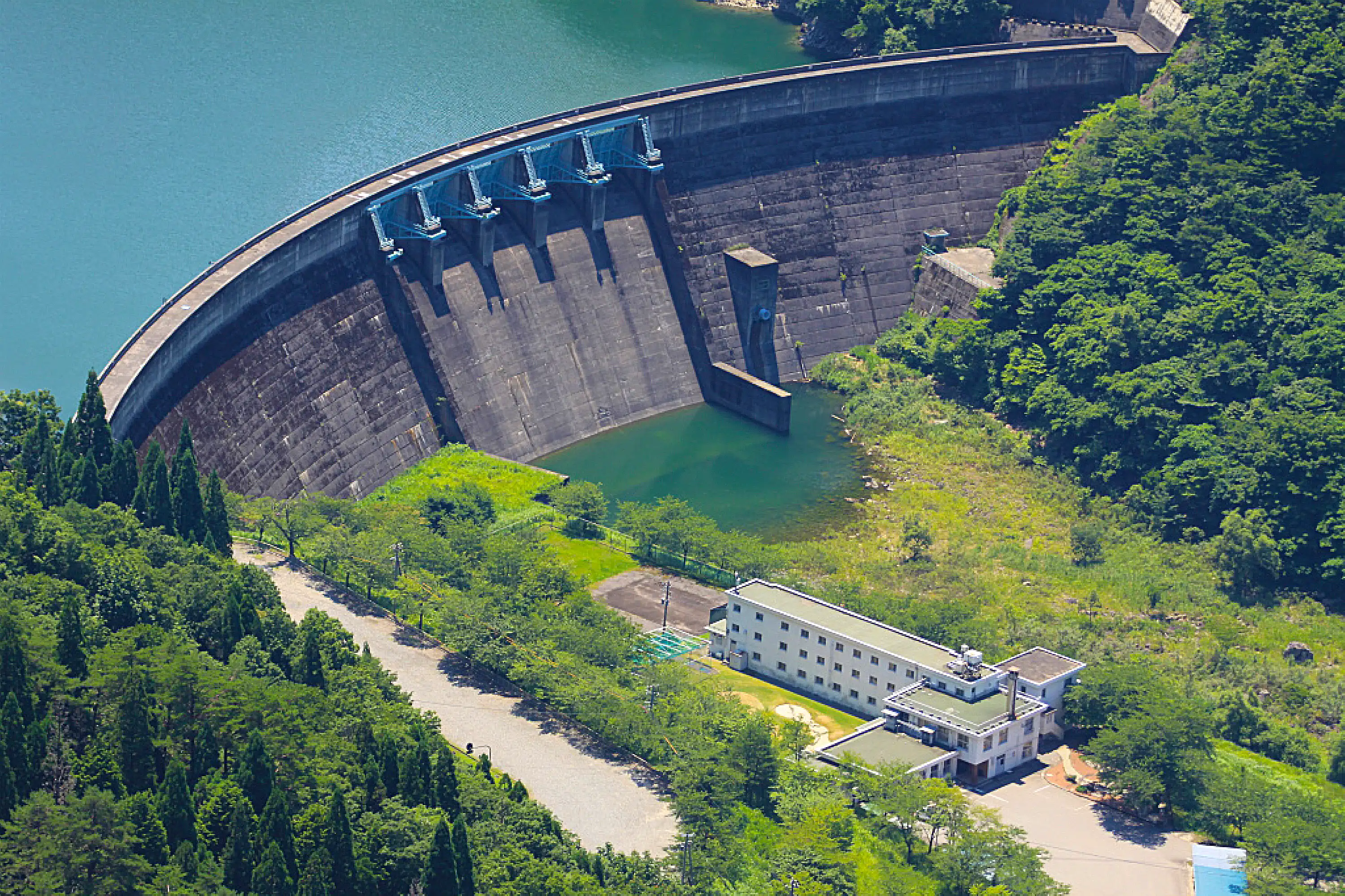 鷲ダム(福井県)