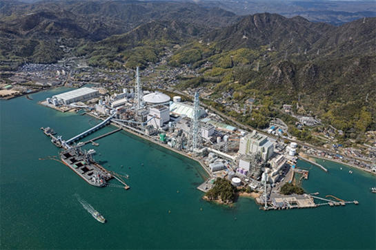 (写真)竹原火力発電所新1号機・3号機全景