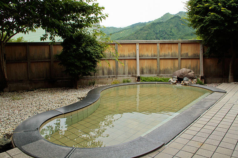 季の郷　湯ら里