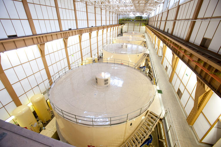 佐久間発電所　4台の発電機