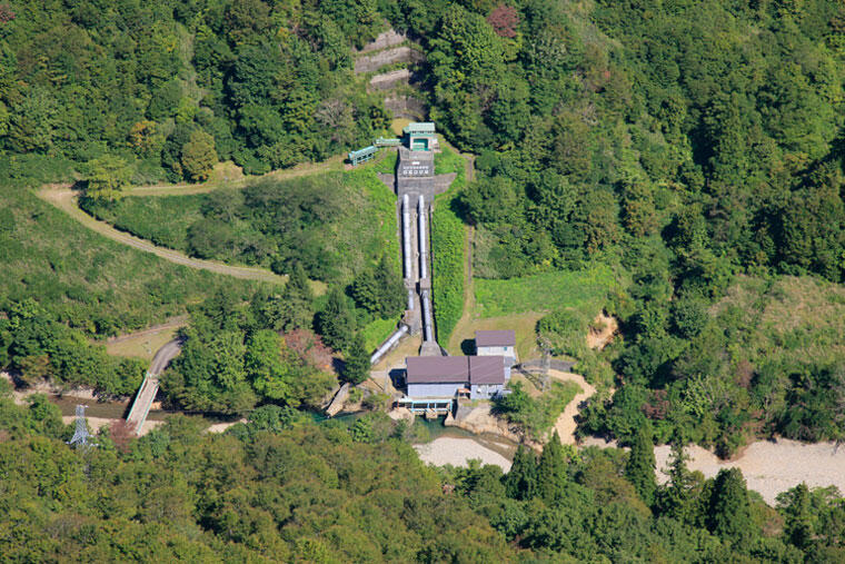末沢発電所（空撮写真）